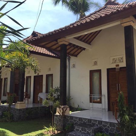 Coconut Village Guest House Lembongan Redpartner Exterior photo